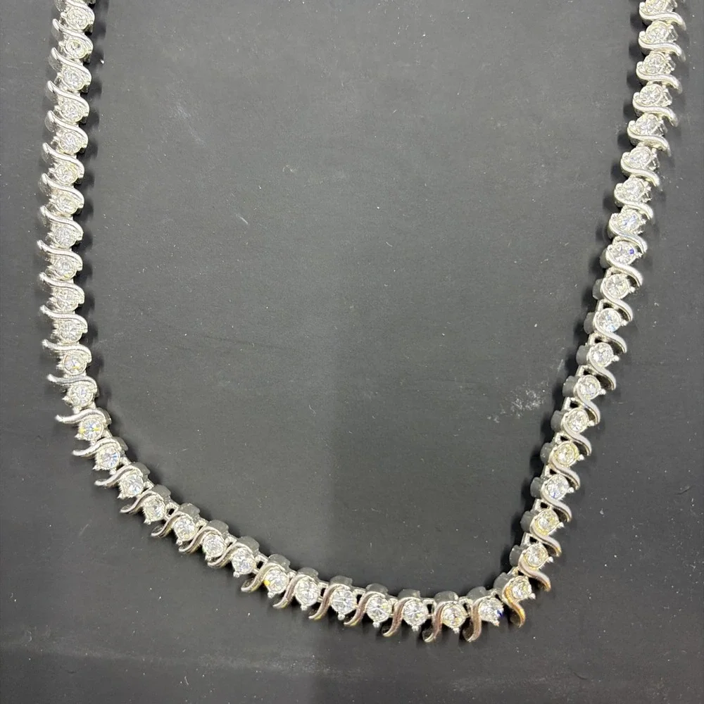 Vintage Estate Rhinestone Silvertone‎ Necklace Elegant Night Out Necklace